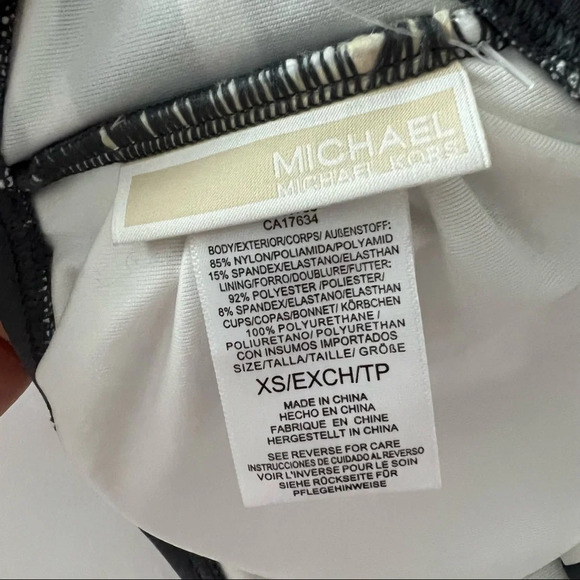 Michael Michael KORS swim top size XS - Picture 4 of 6